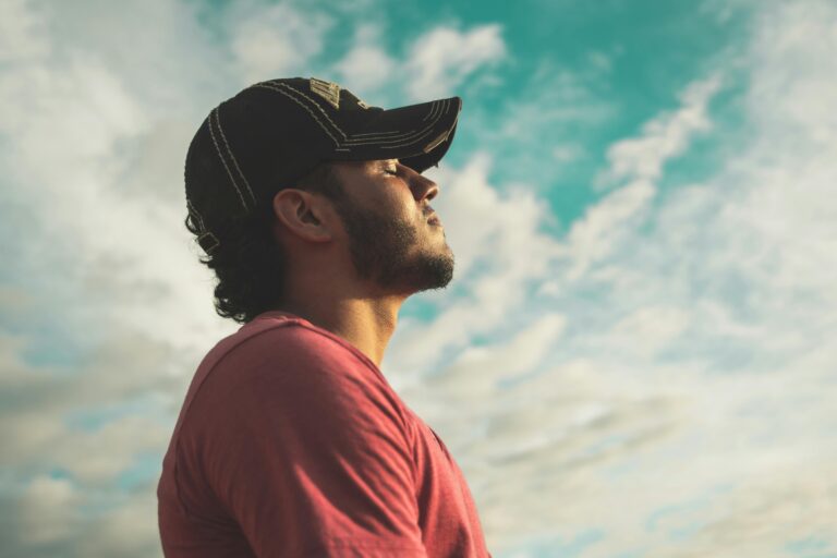 O Poder das Afirmações Positivas: Reprograme sua Mente e Transforme sua Vida
